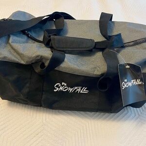FX Snowfall Crew Gift Exclusive Champion Duffel Adjustable Straps Pockets Inside